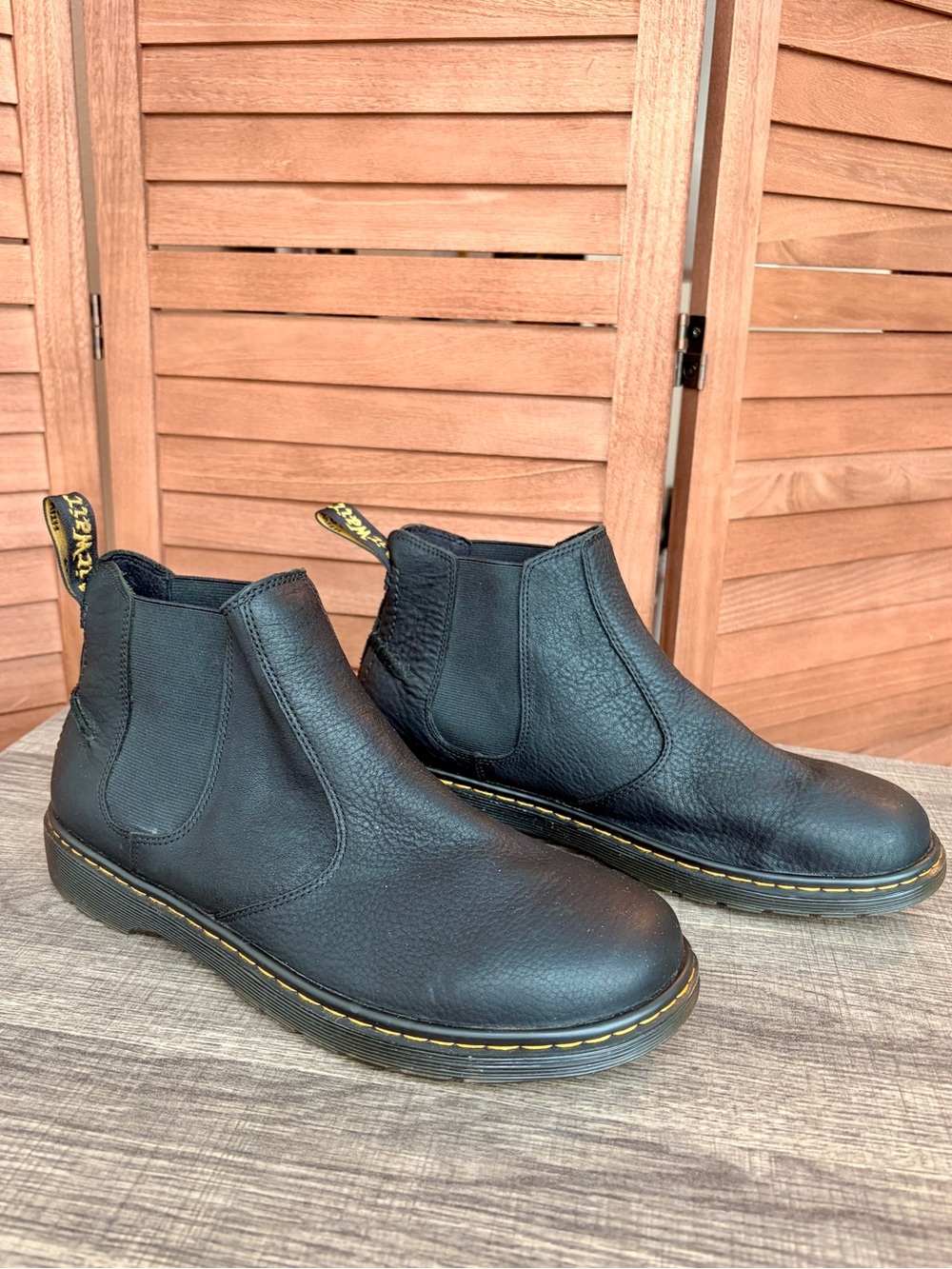 Dr. Martens Lyme Chelsea Boots Black Grizzly Leather EU 45 Men’s 11 Women’s 12